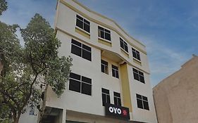 Hotel O Vaishnavi Park